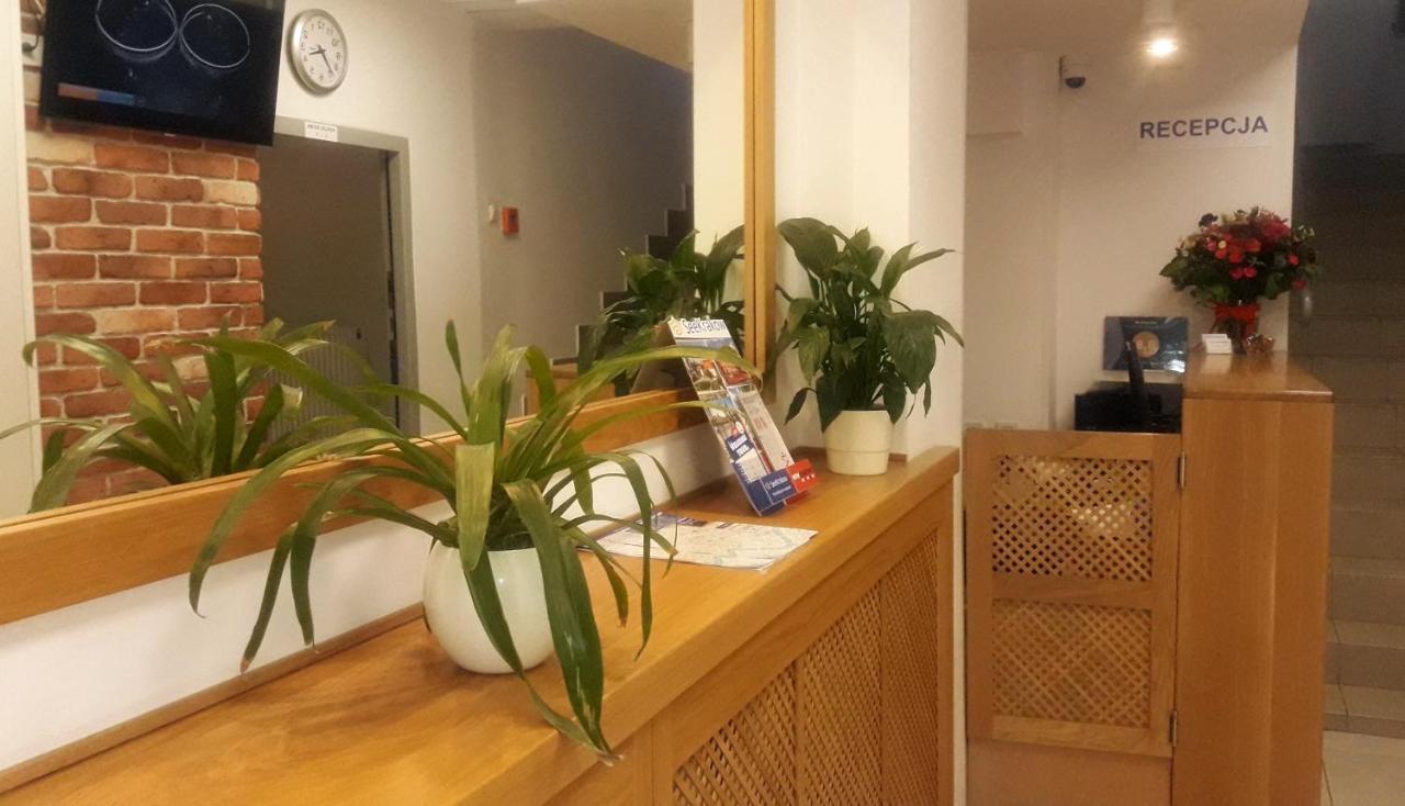 Cracow Central Aparthotel Cracovia Esterno foto